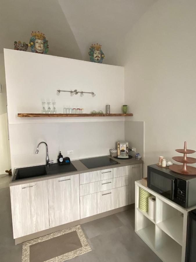 הוילה קטאניה Casa Ponente מראה חיצוני תמונה